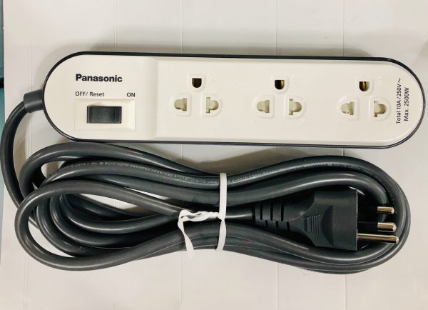 ổ cắm điện có dây Panasonic WCHG24332W